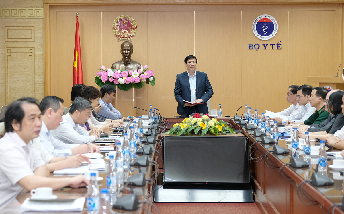 Ngày 5 5, phải hoàn thành tiêm chủng vắc xin COVID-19 của COVAX