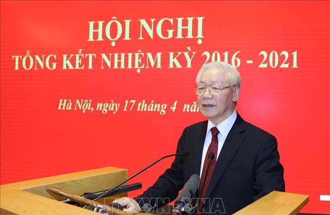 Hội đồng Lý luận Trung ương cần được tiếp tục kiện toàn, đổi mới