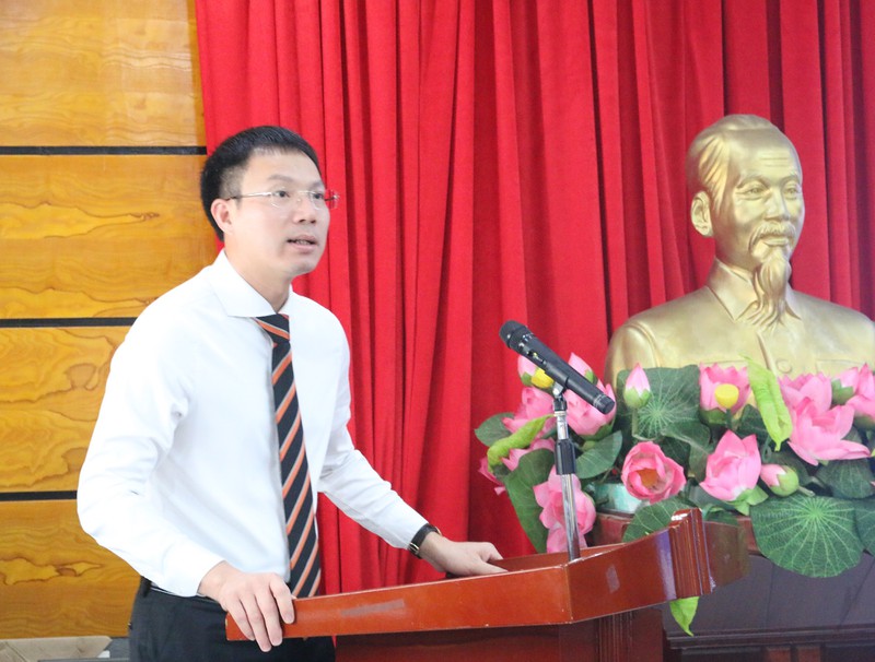 Vận dụng Nghị quyết trong nghiên cứu và giảng dạy