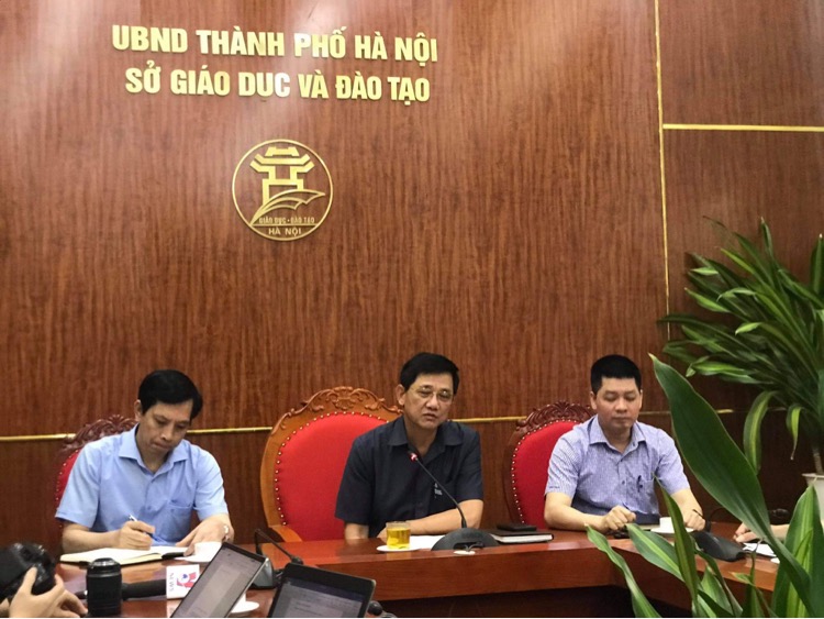 Hà Nội không tuyển sinh mới hệ song bằng lớp 6 năm học 2021 - 2022