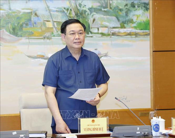 Chủ tịch Quốc hội Vương Đình Huệ làm việc với Ủy ban Quốc phòng và An ninh của Quốc hội