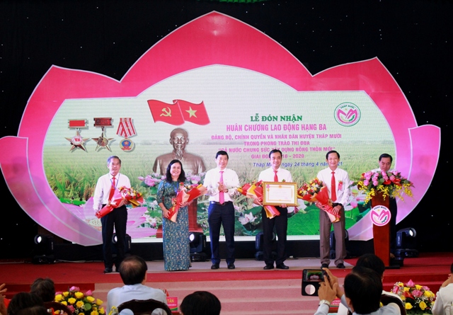 Đồng Tháp Kỷ niệm 40 năm thành lập huyện Tháp Mười