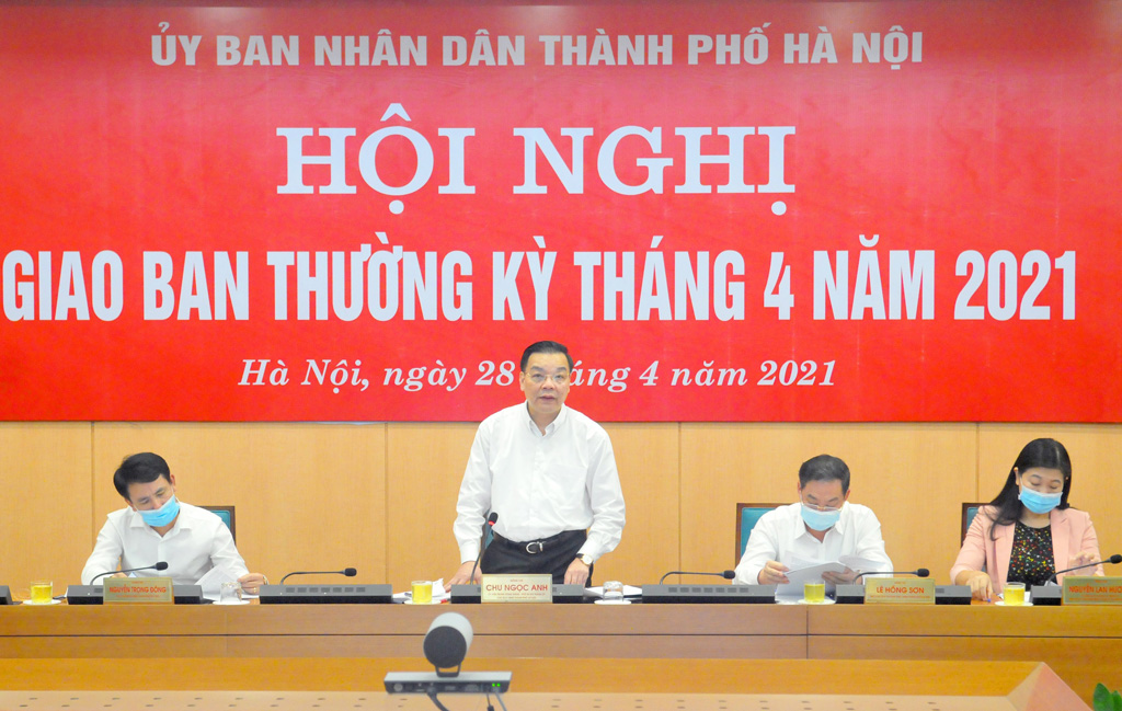 Hà Nội thắt chặt phòng dịch COVID-19