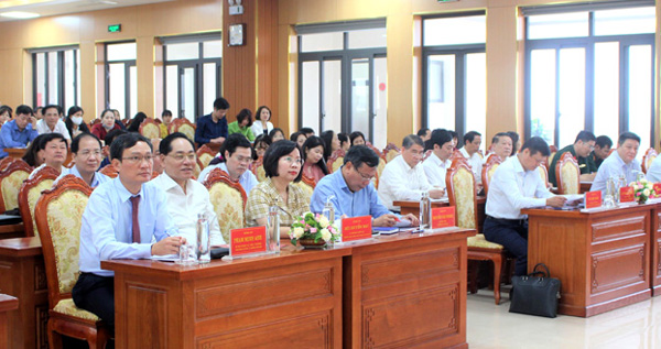Tạo điều kiện để học viên gắn với thực tiễn