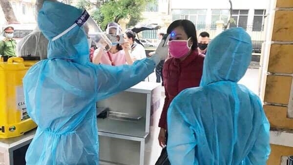 Thêm 14 ca mắc COVID-19, trong đó có 4 ca cộng đồng tại Hà Nam và Hà Nội