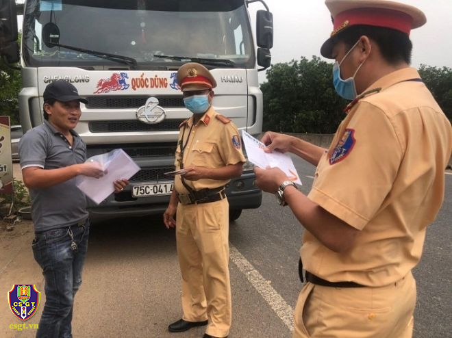 Tai nạn giao thông giảm sâu trong ngày nghỉ lễ thứ 2