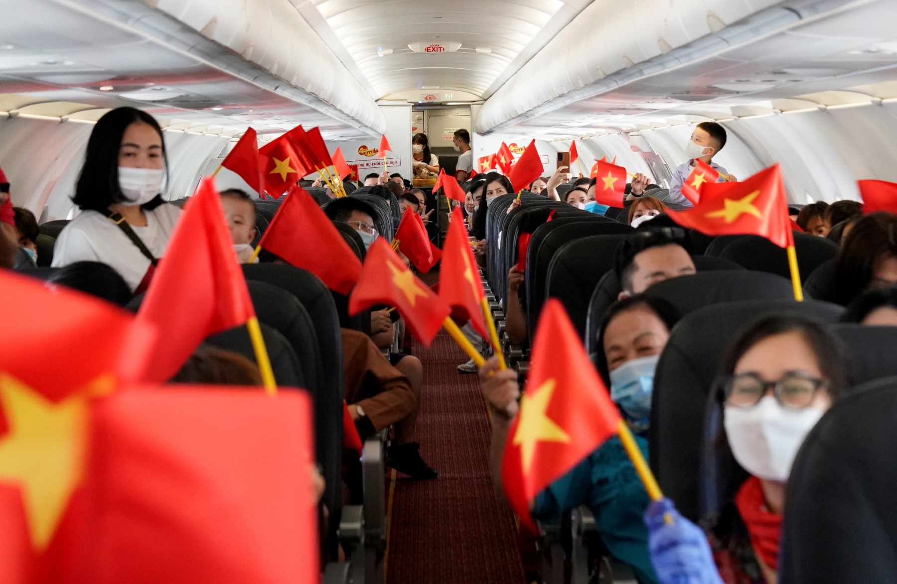 Mừng lễ 30 4, Vietjet mang tới những món quà, trải nghiệm khác biệt cho khách hàng