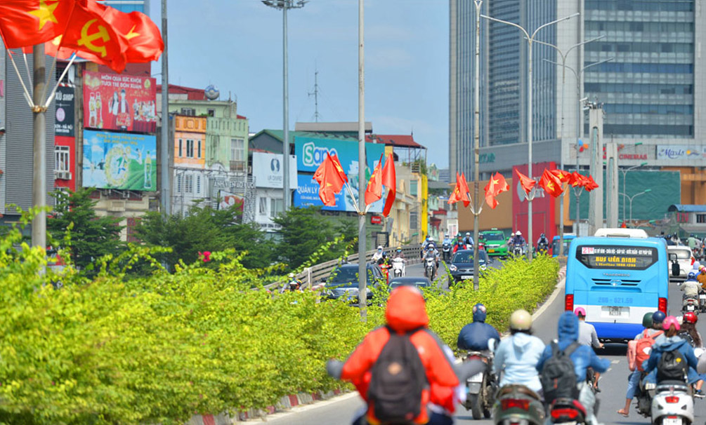 Người dân bắt buộc phải khai báo y tế khi trở lại Hà Nội sau kỳ nghỉ lễ