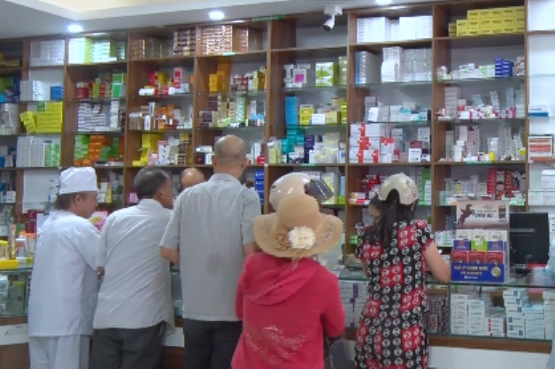 Hà Nam cấm bán thuốc hạ sốt, cảm cúm cho người không có đơn thuốc