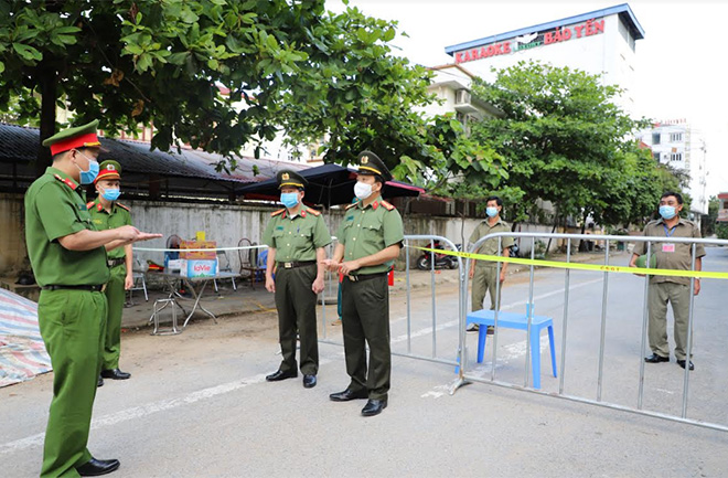 Yên Bái tăng cường kiểm tra công tác phòng, chống dịch COVID-19