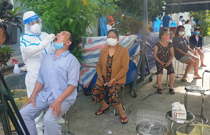 Giảm 50 người làm việc tại tòa nhà Trung tâm hành chính TP Đà Nẵng