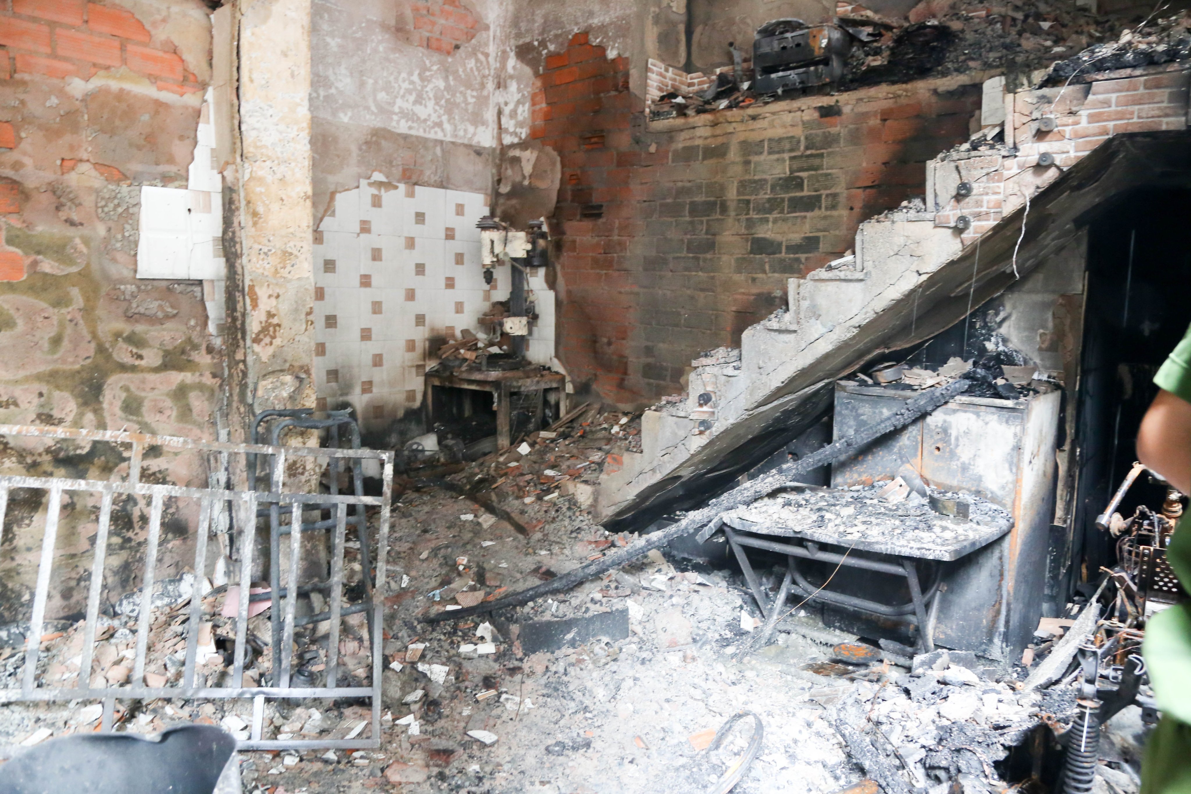 Làm sao để hạn chế hậu quả do cháy, nổ