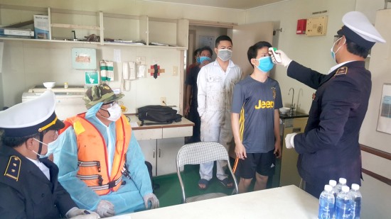 Tăng cường kiểm soát các khu hàng hải để phòng ngừa COVID-19