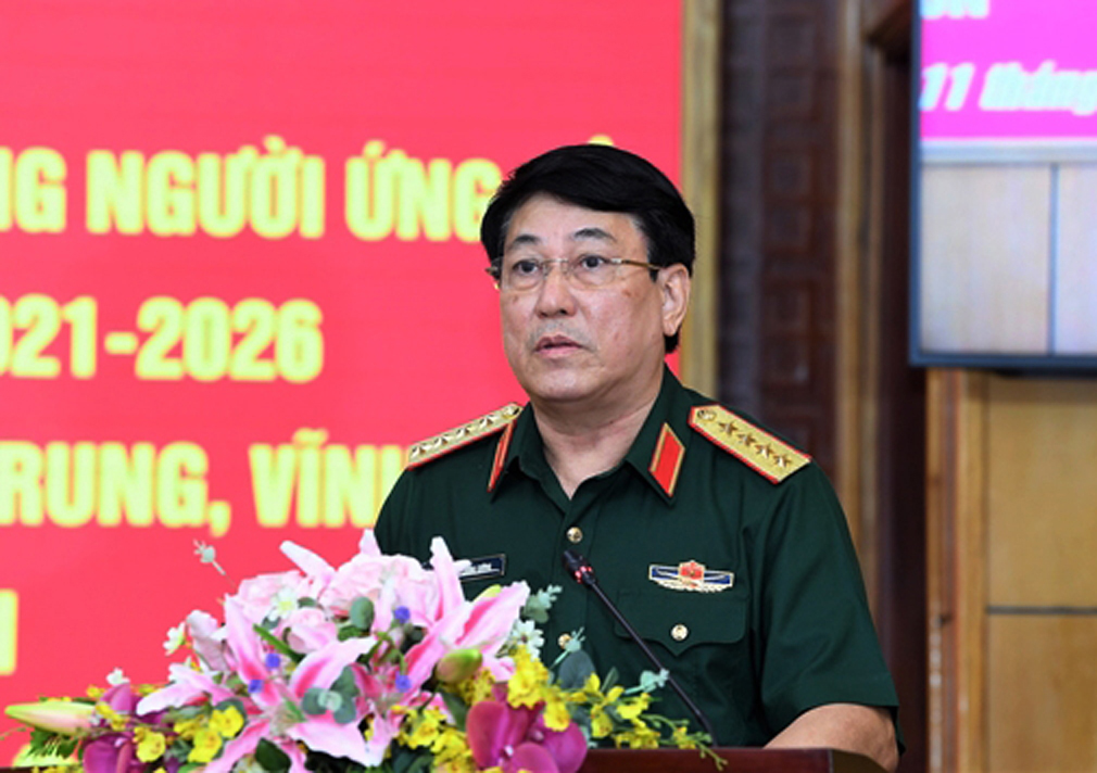 Đại tướng Lương Cường tiếp xúc cử tri tỉnh Thanh Hóa