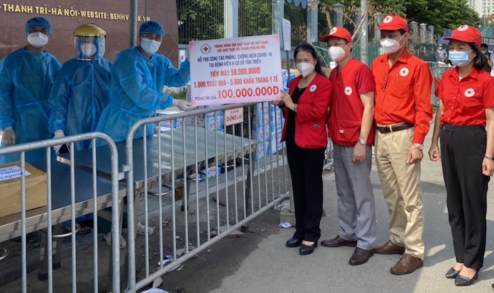 Hội Chữ thập đỏ các cấp hỗ trợ công tác phòng chống dịch tại Bệnh viện K