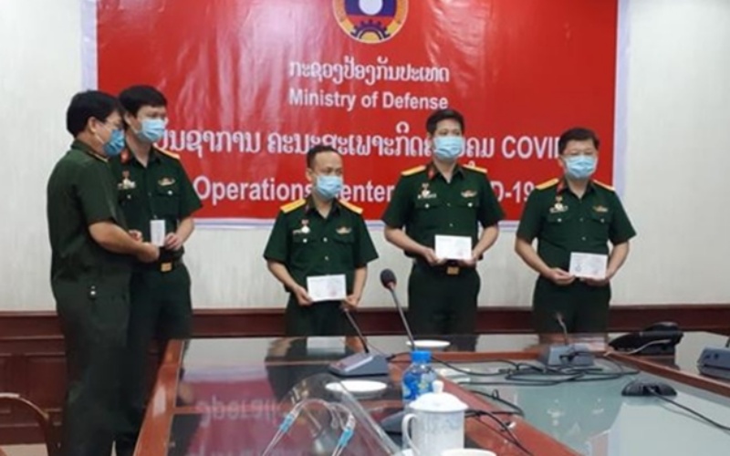 Đoàn quân y Việt Nam hoàn thành xuất sắc nhiệm vụ giúp Lào phòng chống dịch COVID-19