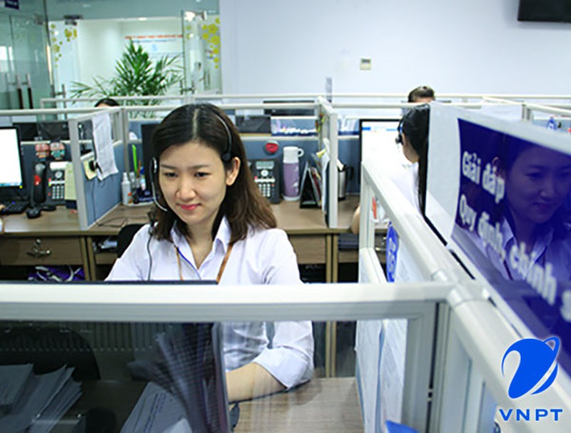 Người dân có thể khai báo y tế qua đường dây nóng 18001119