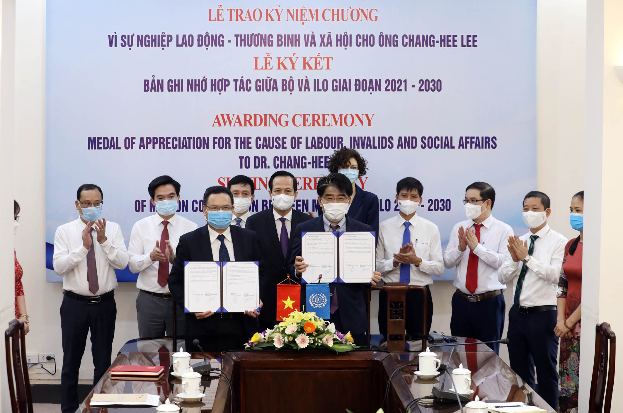 Ký kết hợp tác thúc đẩy tiêu chuẩn lao động quốc tế và việc làm thỏa đáng cho mọi người
