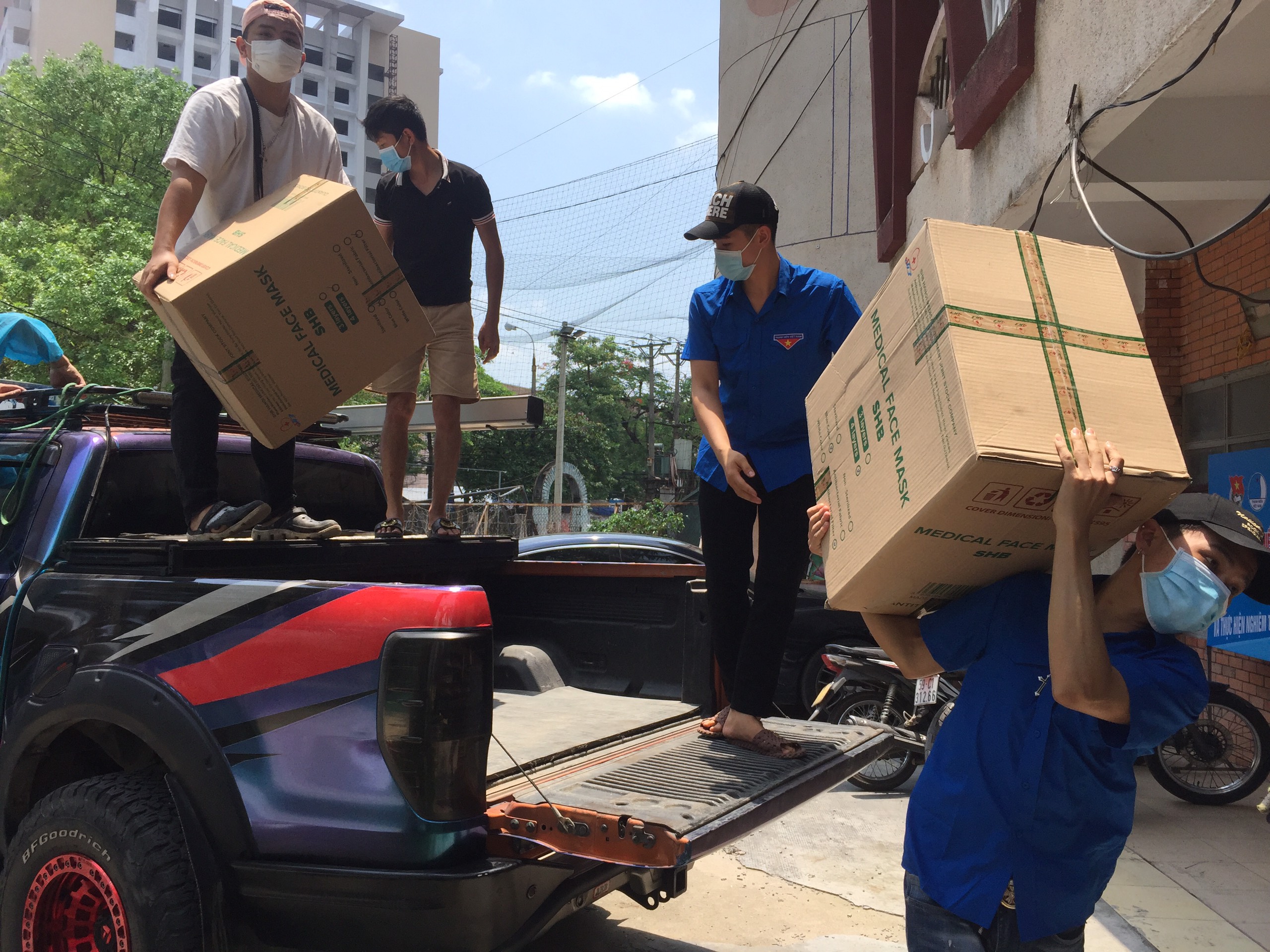 Chung sức hỗ trợ Bắc Giang chống dịch
