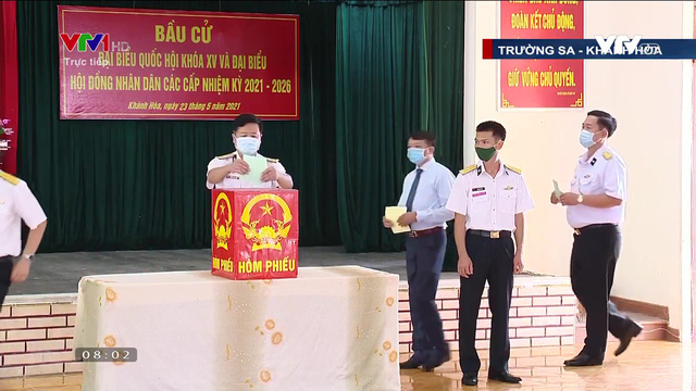 Lần đầu tiên cử tri trên đảo Trường Sa Lớn bỏ phiếu cùng ngày với cả nước