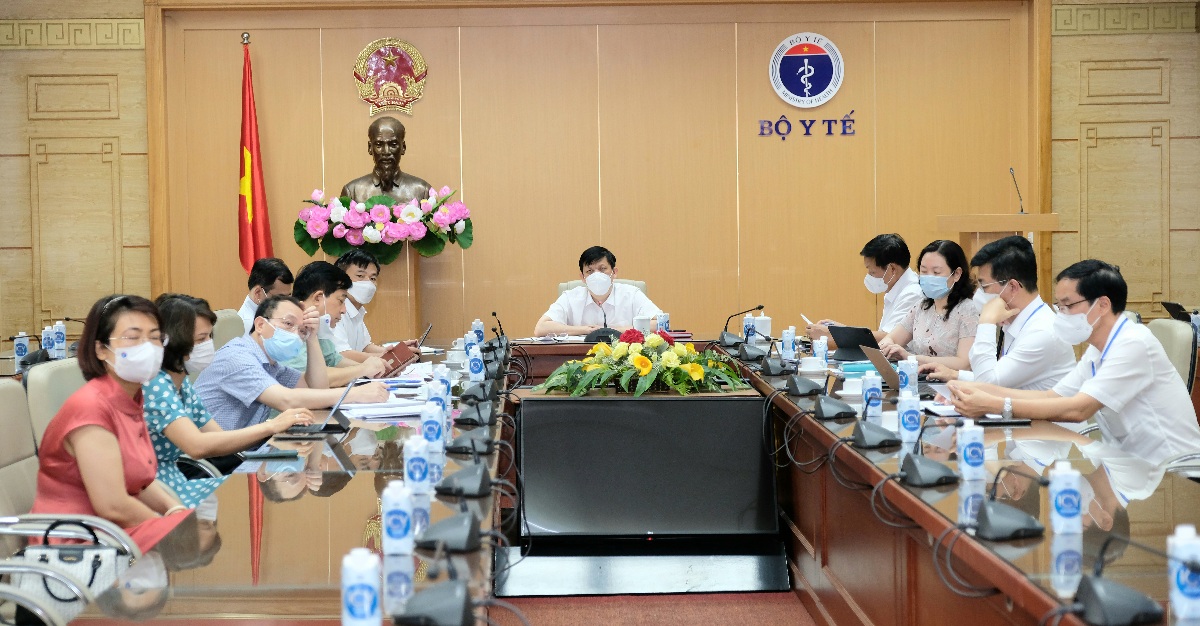Bộ trưởng Bộ Y tế Không dập được ổ dịch Bắc Giang, chống dịch sẽ thất bại