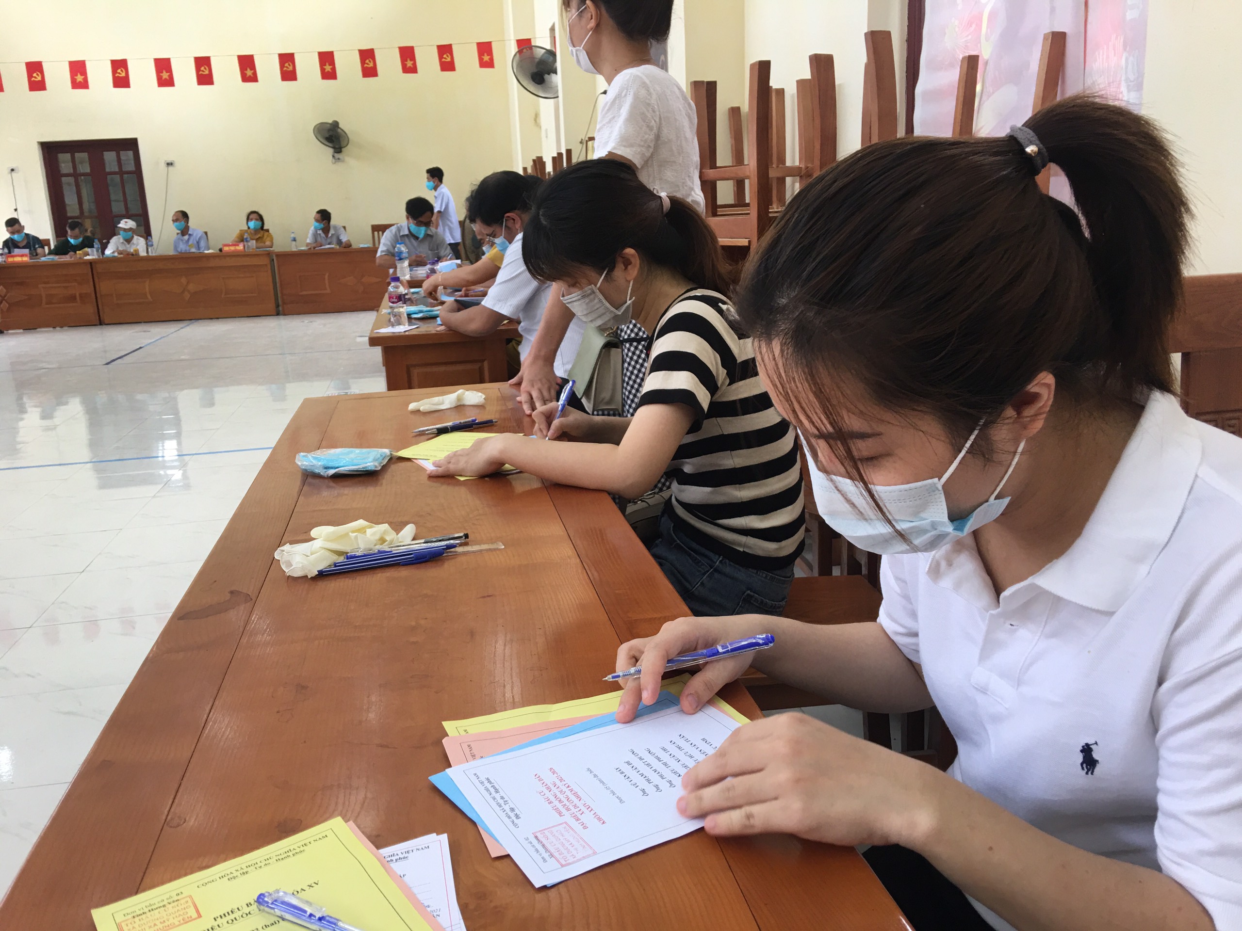 Hưng Yên Cuộc bầu cử diễn ra theo đúng luật định, bảo đảm an toàn giữa bối cảnh COVID-19