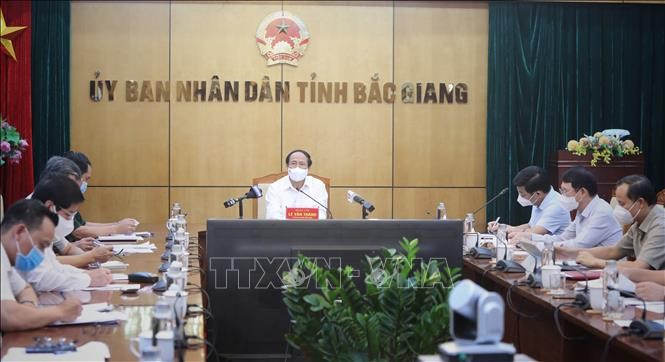 Tập trung đẩy lùi dịch COVID-19 tại Bắc Giang trong thời gian sớm nhất