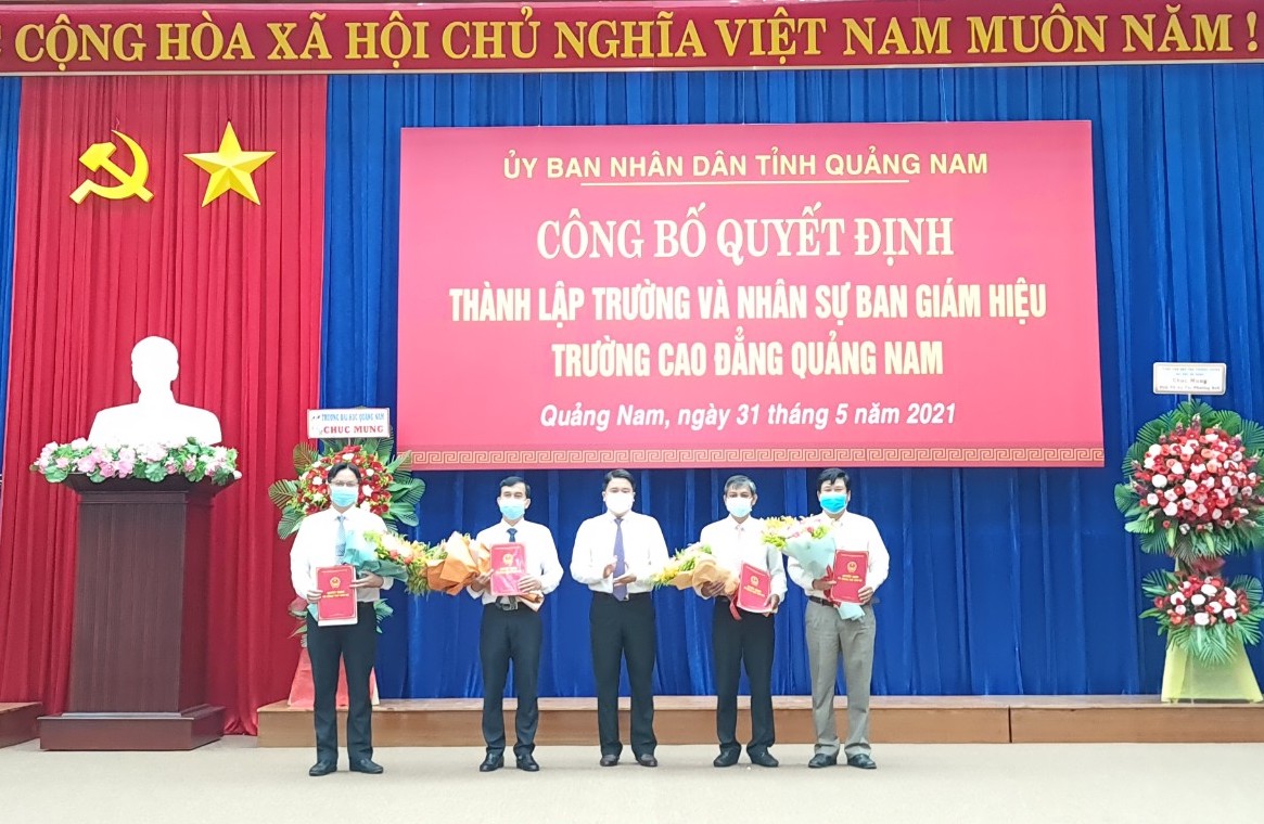 Công bố quyết định thành lập Trường Cao đẳng Quảng Nam