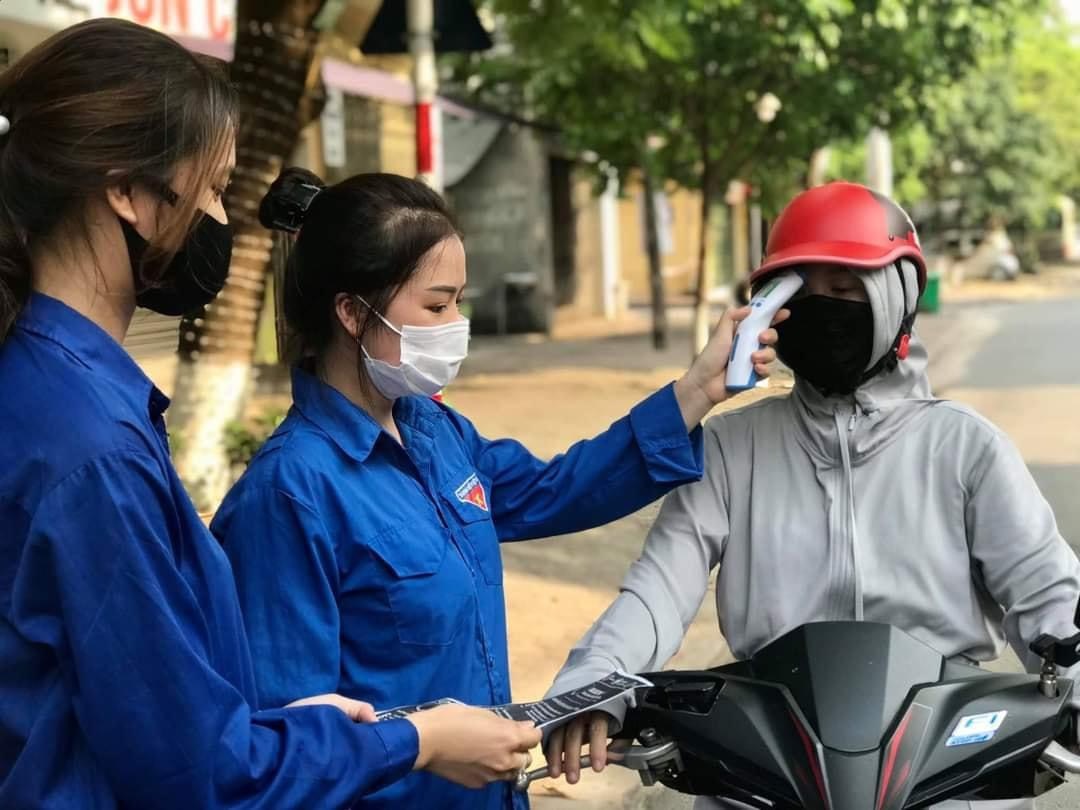 Tuổi trẻ Bắc Ninh xung kích, tình nguyện nơi tuyến đầu chống dịch