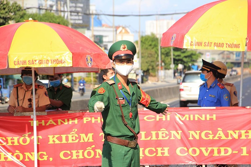TP Hồ Chí Minh tạm dừng hoạt động các chốt, trạm kiểm dịch phòng, chống dịch COVID-19