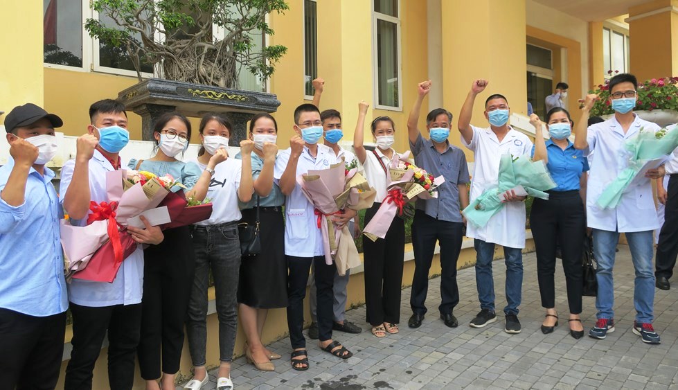 Hải Phòng chi viện cán bộ y tế cho Bắc Giang chống dịch