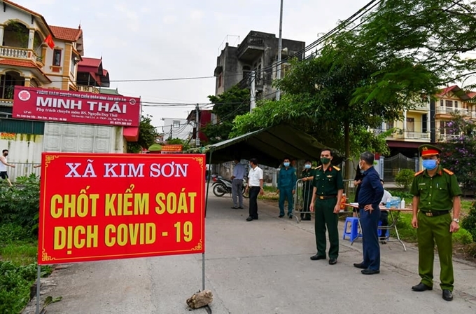 Hà Nội yêu cầu giám sát chặt chẽ di biến động người đi về từ các vùng dịch