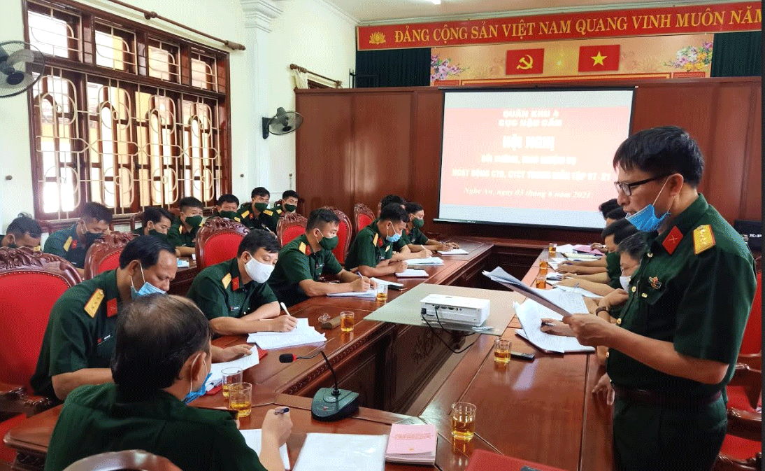 Cục Hậu cần QK4 bồi dưỡng, giao nhiệm vụ trong diễn tập