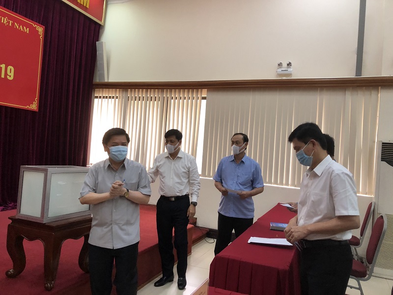 Bộ Giao thông vận tải quyên góp ủng hộ Quỹ vắc-xin phòng, chống COVID-19