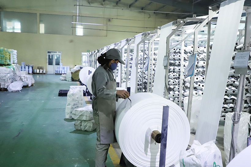 Hỗ trợ doanh nghiệp vượt qua khó khăn do COVID-19