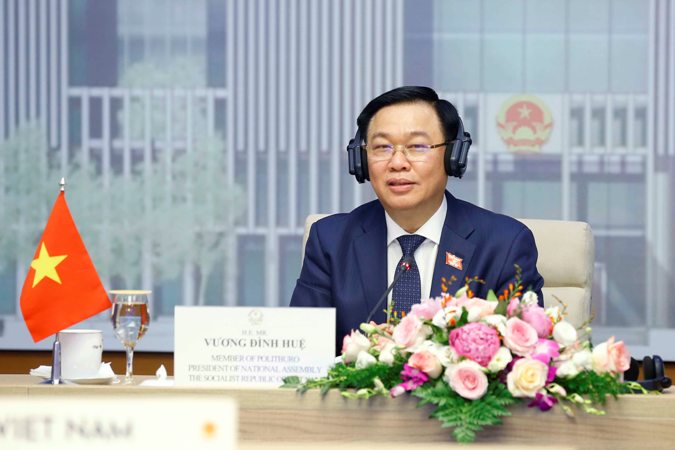 Nếu không có vaccine, nhiều quốc gia sẽ lỡ nhịp với kinh tế thế giới