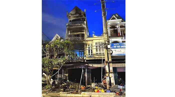 Quảng Ninh Cháy nhà 4 tầng, một người tử vong