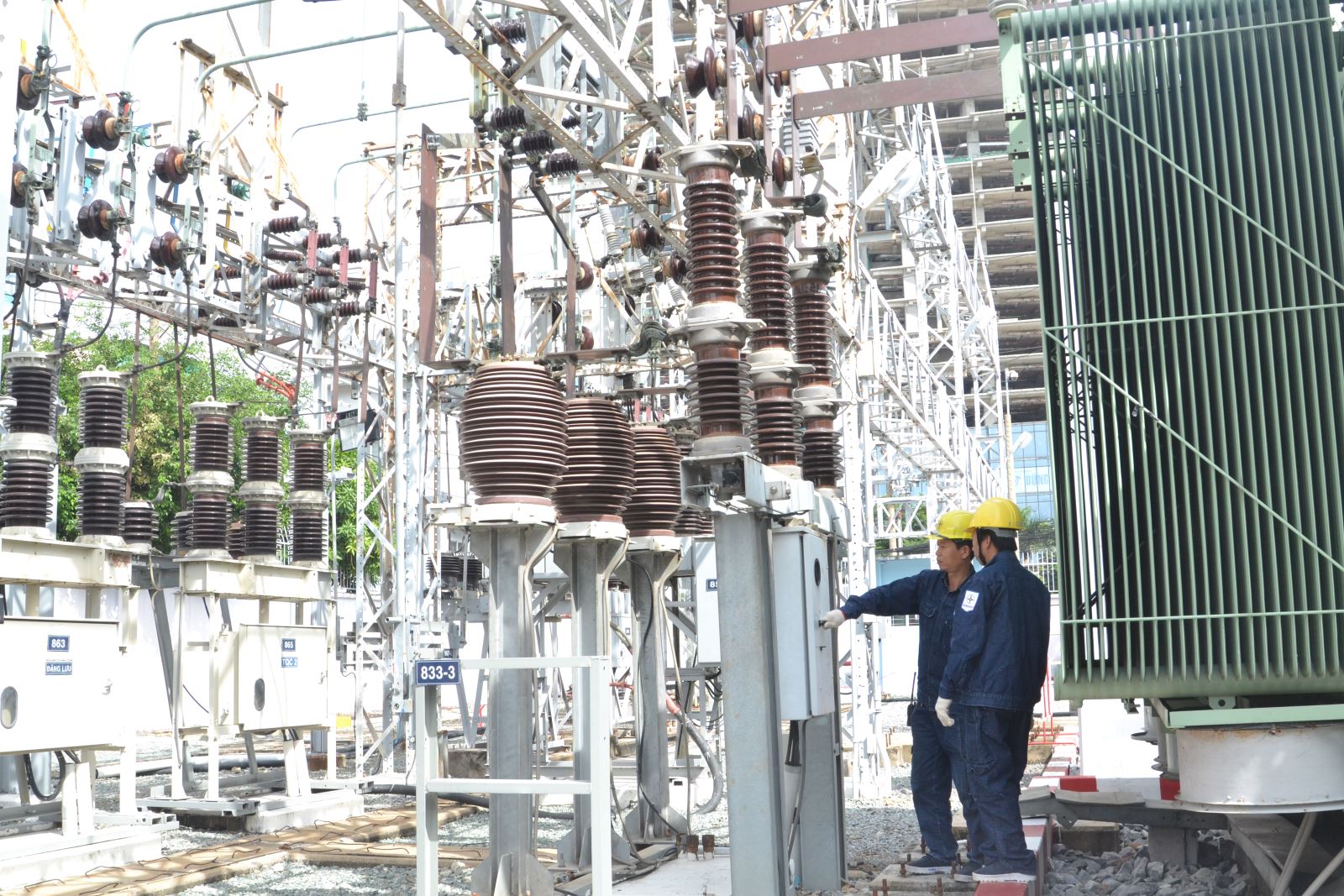 EVNHCMC tăng cường công tác ứng phó với mưa giông, lốc xoáy