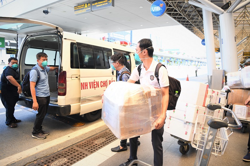 Đội phản ứng nhanh của Bệnh viện Chợ Rẫy trở về TP Hồ Chí Minh