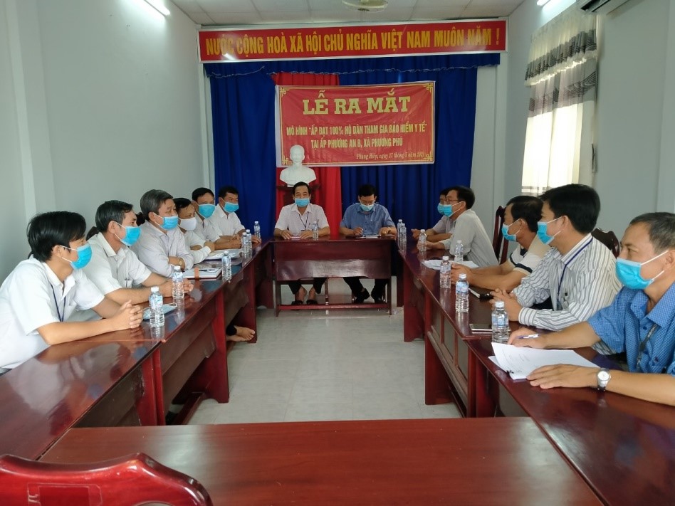 Phụng Hiệp Mô hình “Ấp đạt 100 hộ dân tham gia BHYT”
