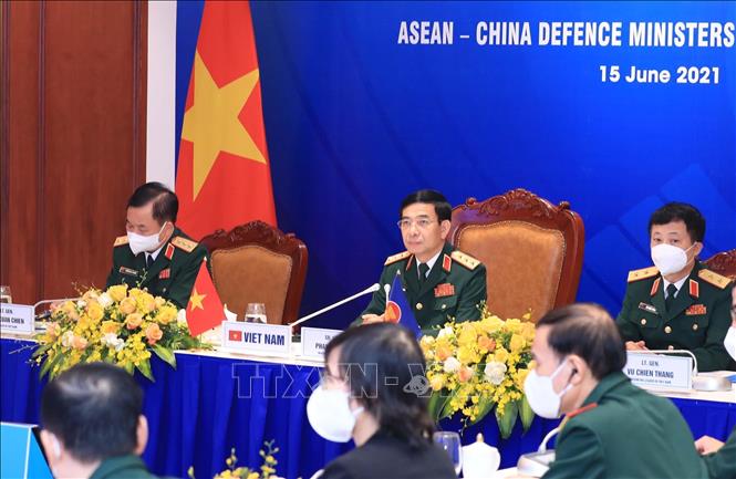 Cuộc gặp không chính thức Bộ trưởng Quốc phòng ASEAN - Trung Quốc