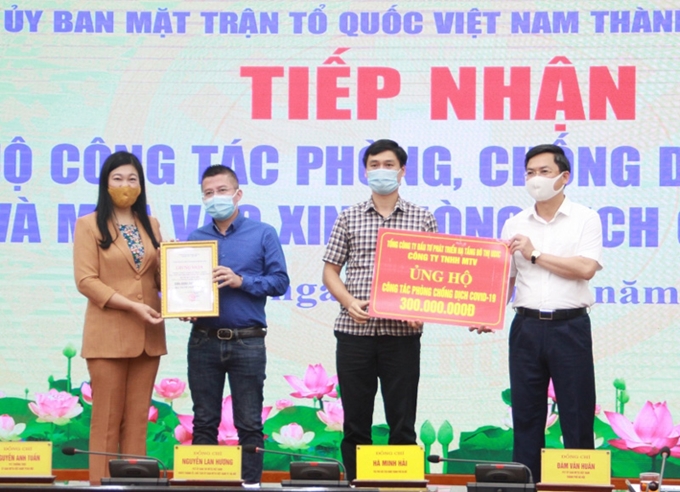 Hà Nội kêu gọi doanh nghiệp, người dân ủng hộ kinh phí mua vắc xin