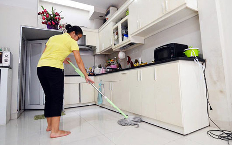 Người lao động giúp việc gia đình cần sự bảo vệ trên thực tế