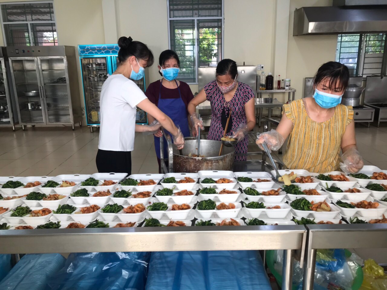 Bắc Ninh Nhiều giáo viên chung tay chống dịch