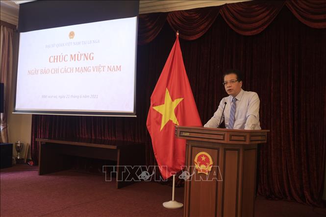 Đại sứ Việt Nam tại Nga chia sẻ khó khăn của phóng viên thường trú thời COVID-19