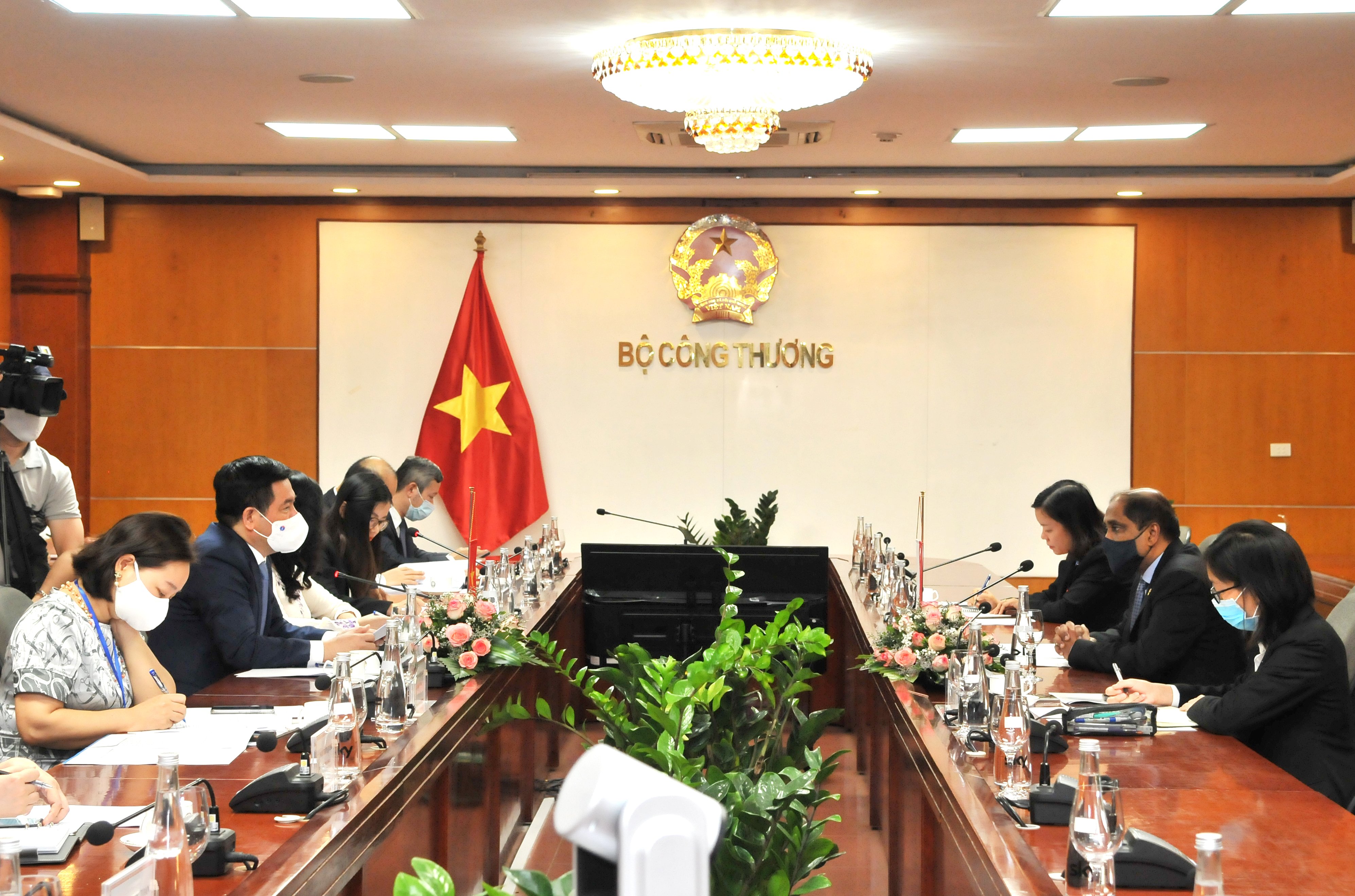 Tăng cường hợp tác song phương giữa Việt Nam và Singapore