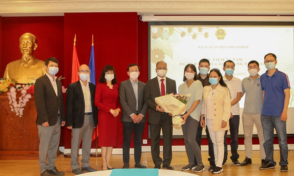 Báo chí góp phần thúc đẩy quan hệ Đối tác chiến lược Việt Nam - Pháp