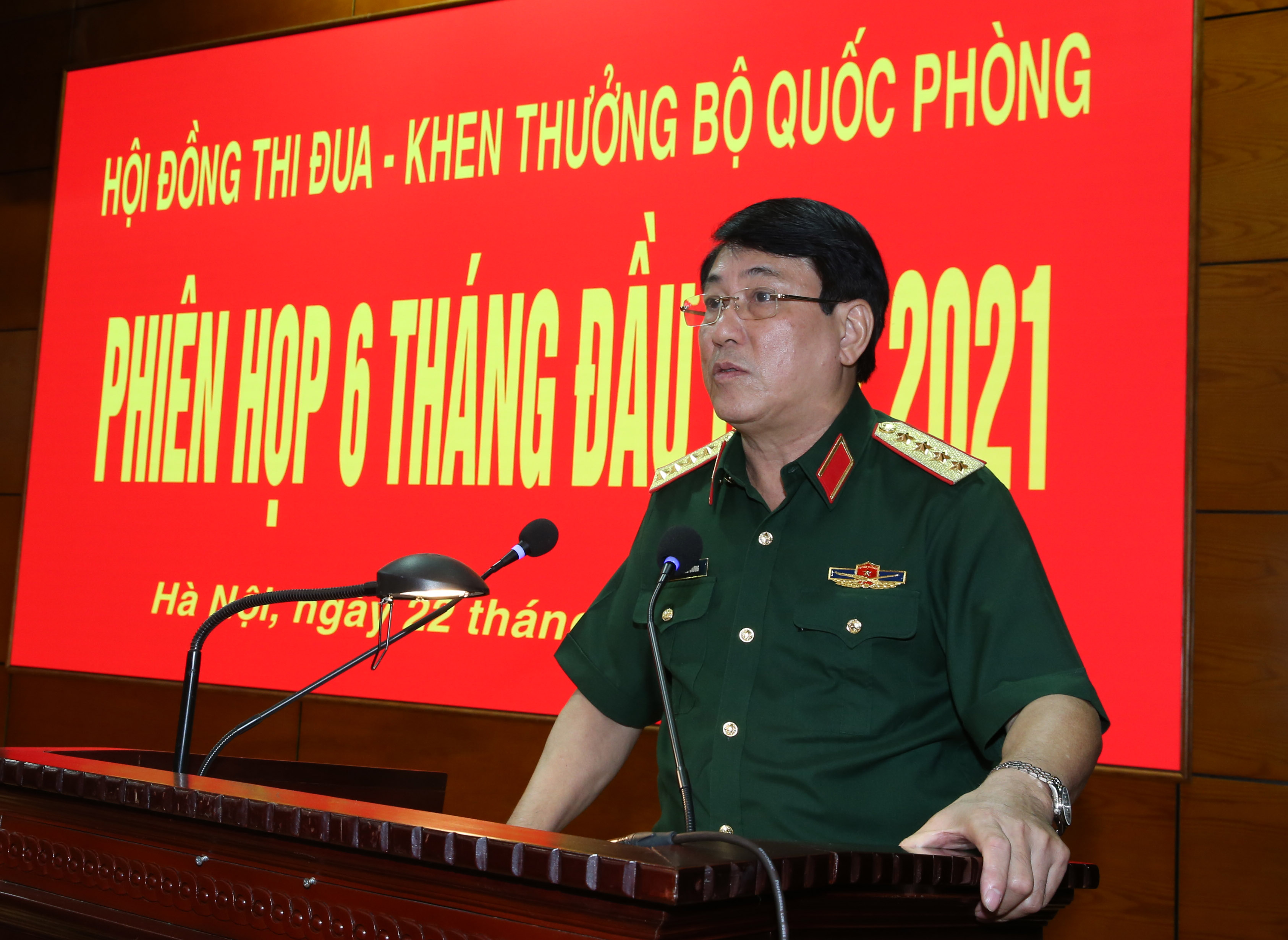 Tiếp tục đẩy mạnh phong trào thi đua xây dựng đơn vị vững mạnh