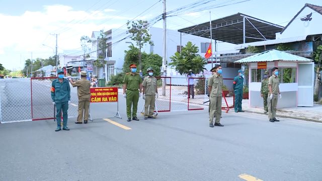 Kiên Giang Phong tỏa 2 địa điểm, tạm dừng các hoạt động ăn uống tại TP Rạch Giá