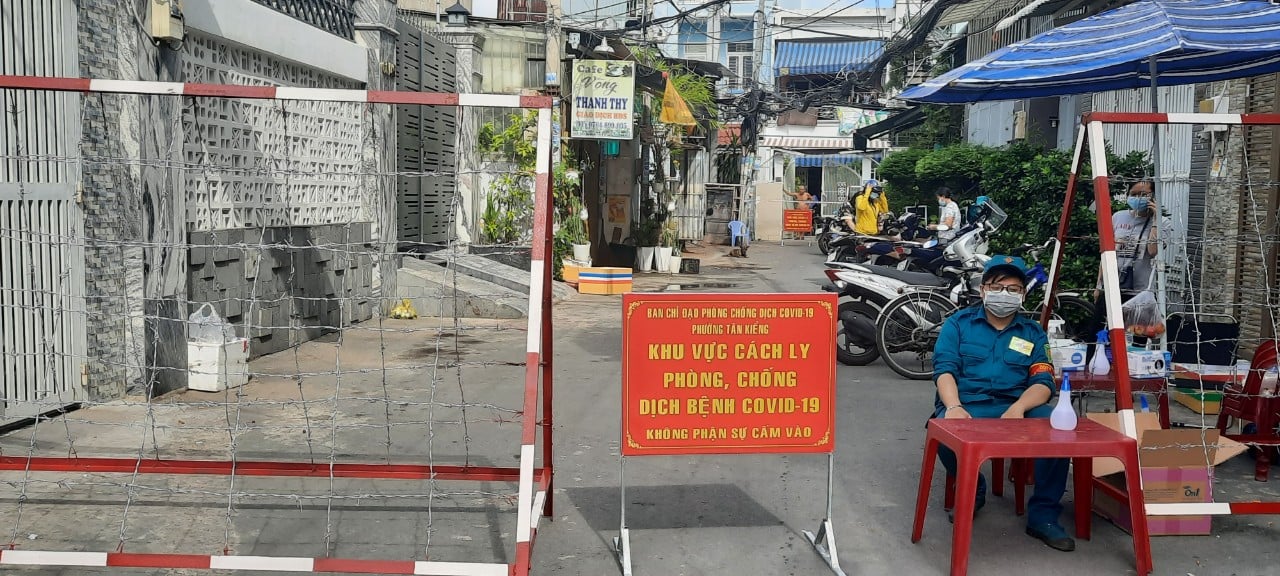 TP Hồ Chí Minh ghi nhận 667 trường hợp nghi mắc COVID-19 trong một ngày